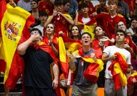 La Fonteta estalla con la victoria de España en la Eurocopa