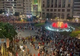 Valencia se echa a la calle para celebrar la victoria de España en la Eurocopa