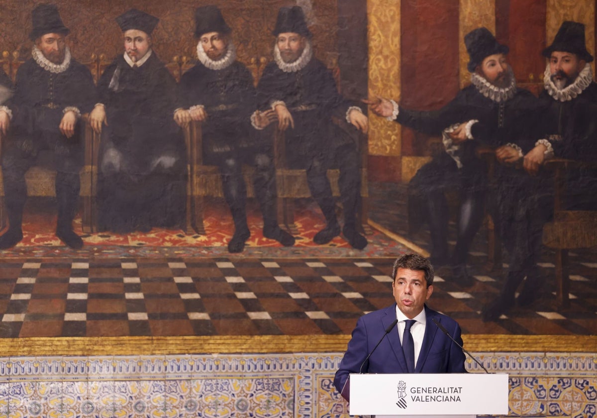 Mazón, en el Palau, durante su discurso en la toma de posesión de los nuevos consellers.