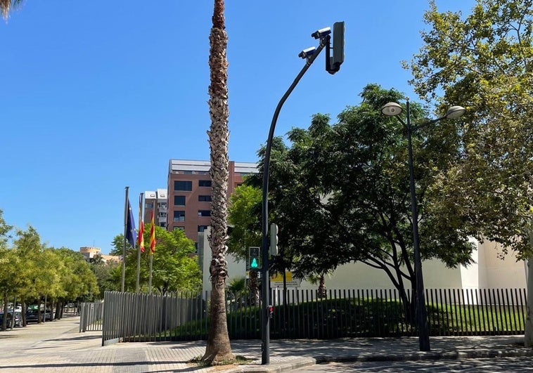 Valencia comienza a instalar sus cámaras de control de la ZBE.