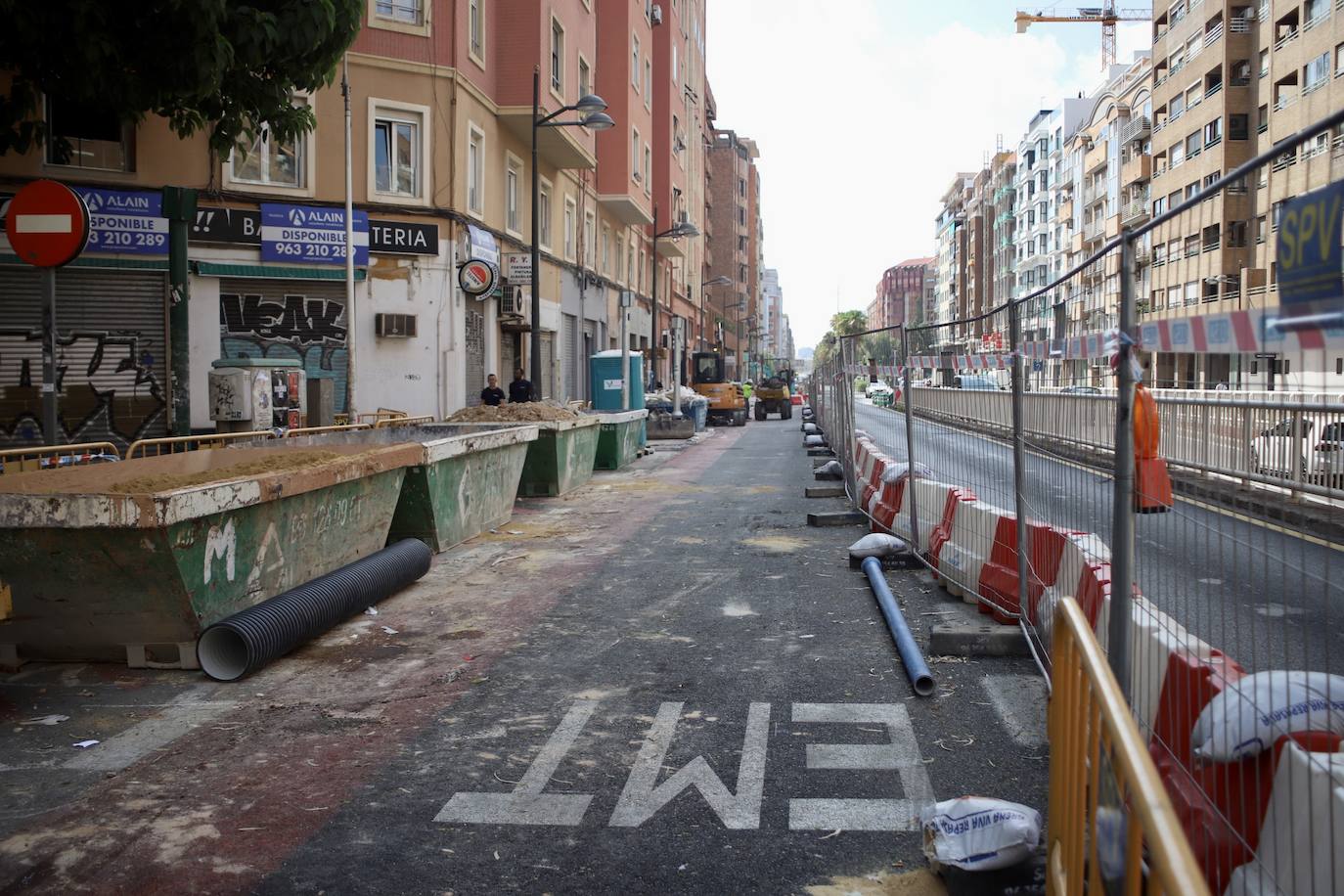 Obras en la avenida Cardenal Benlloch de Valencia