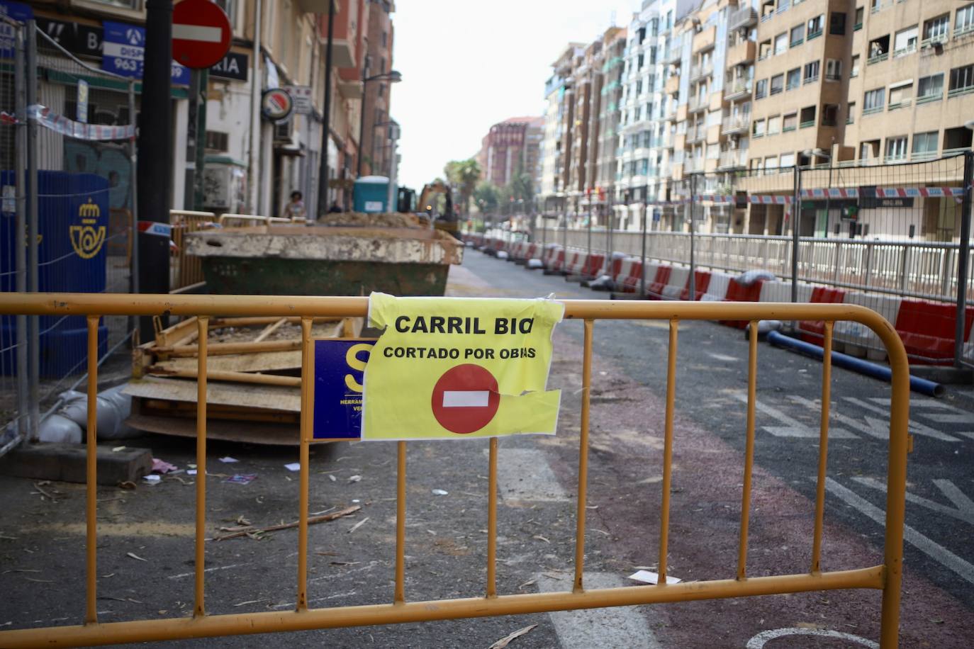 Obras en la avenida Cardenal Benlloch de Valencia