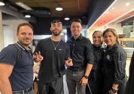 Manuel Turizo, en el restaurante Puerta del Mar