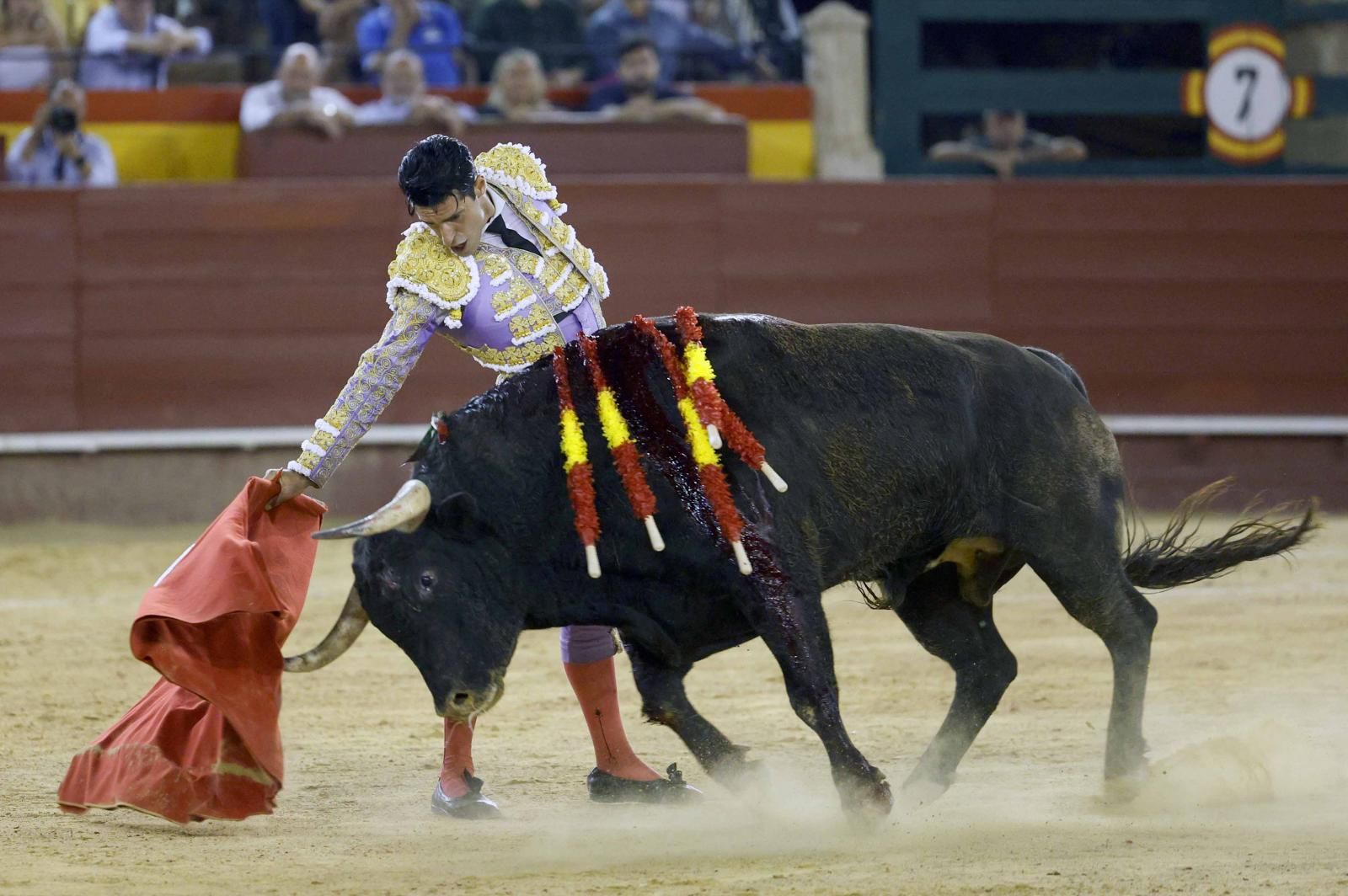 Así fue el derrumbe del sexto toro en Valencia