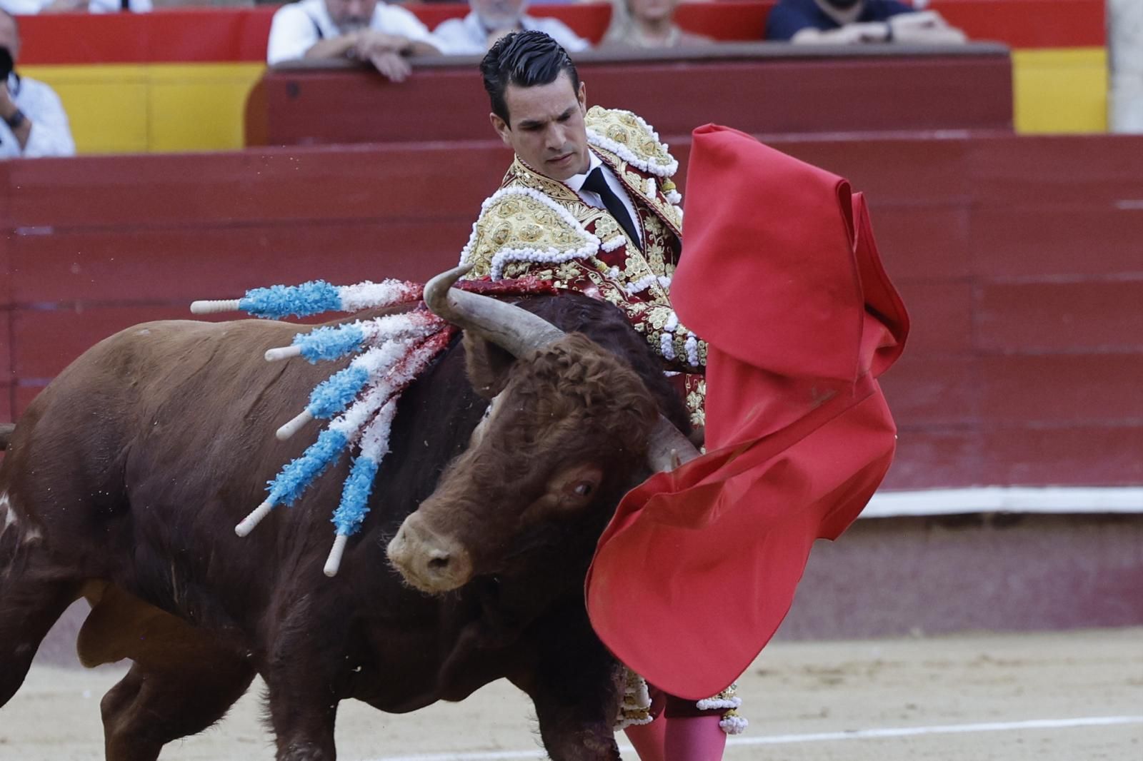 Así fue el derrumbe del sexto toro en Valencia