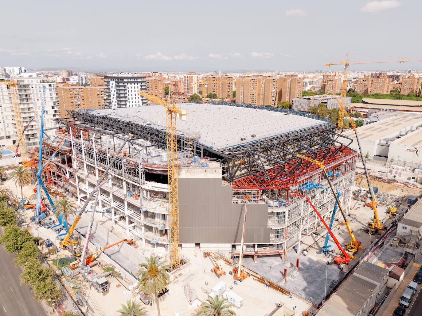 Todas las imágenes de la transformación del Roig Arena