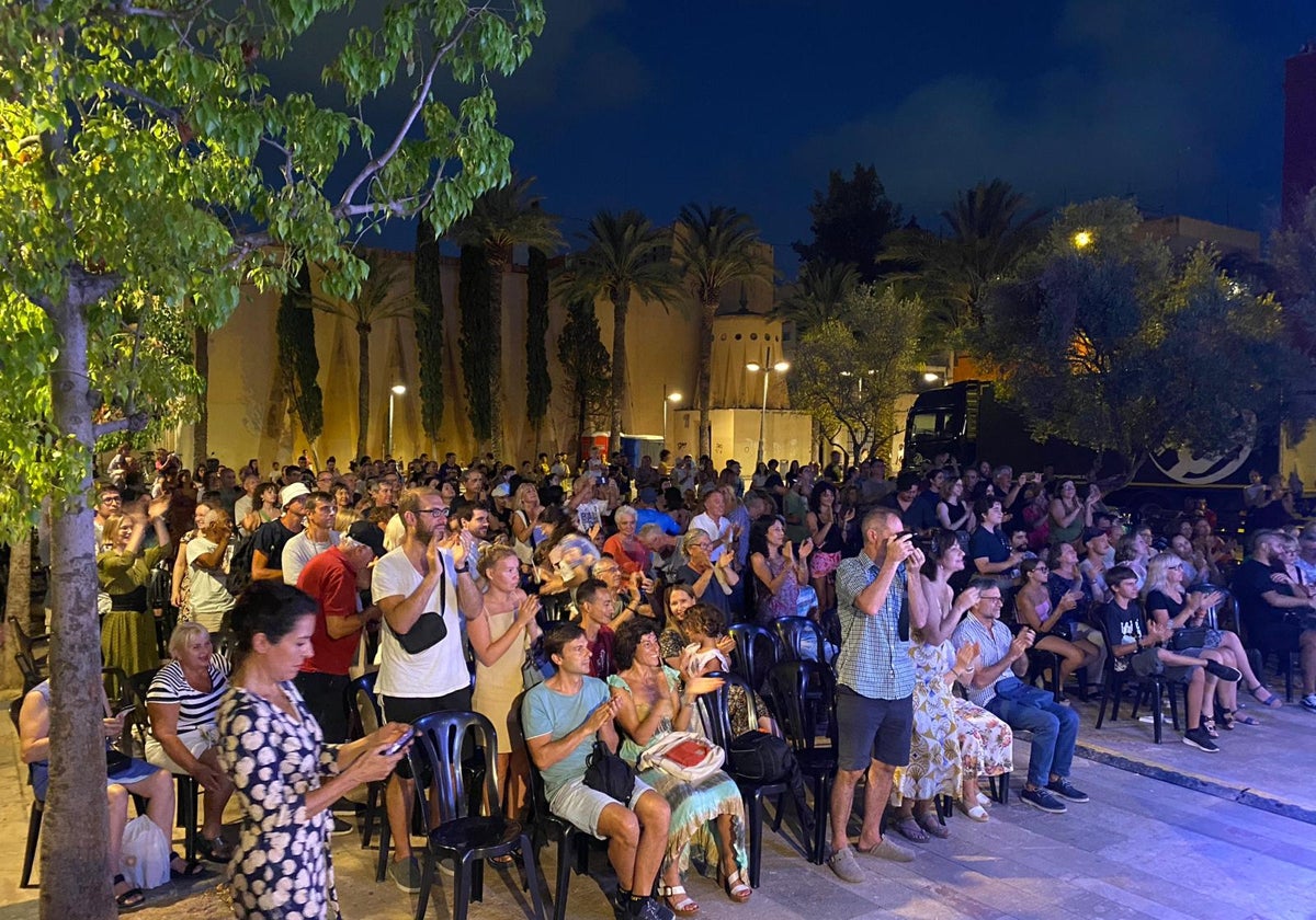 Público asistente al Festival de Jazz del Palau