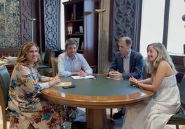 María José Català, Carlos Mazón, Luis Cervera y Rocío Gil durante la reunión sobre el Mundial 2030.