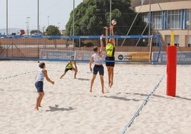 Campeonato de vóley playa en el centro de alto rendimiento de Lorca.