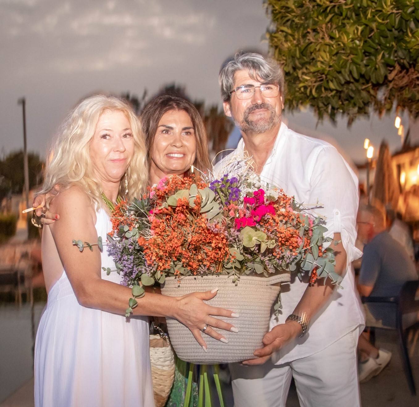 Cristina Farinós, Menchu Roldán y Mark García.