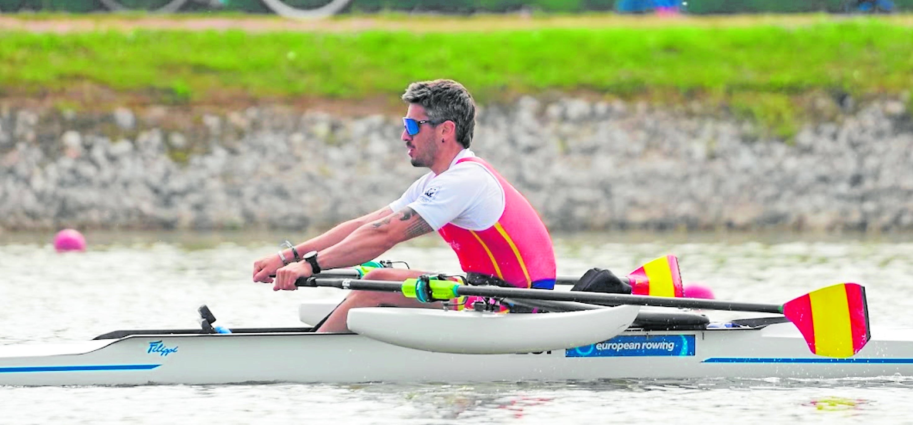 Javier García sufrió un accidente de tráfico para volver a remar