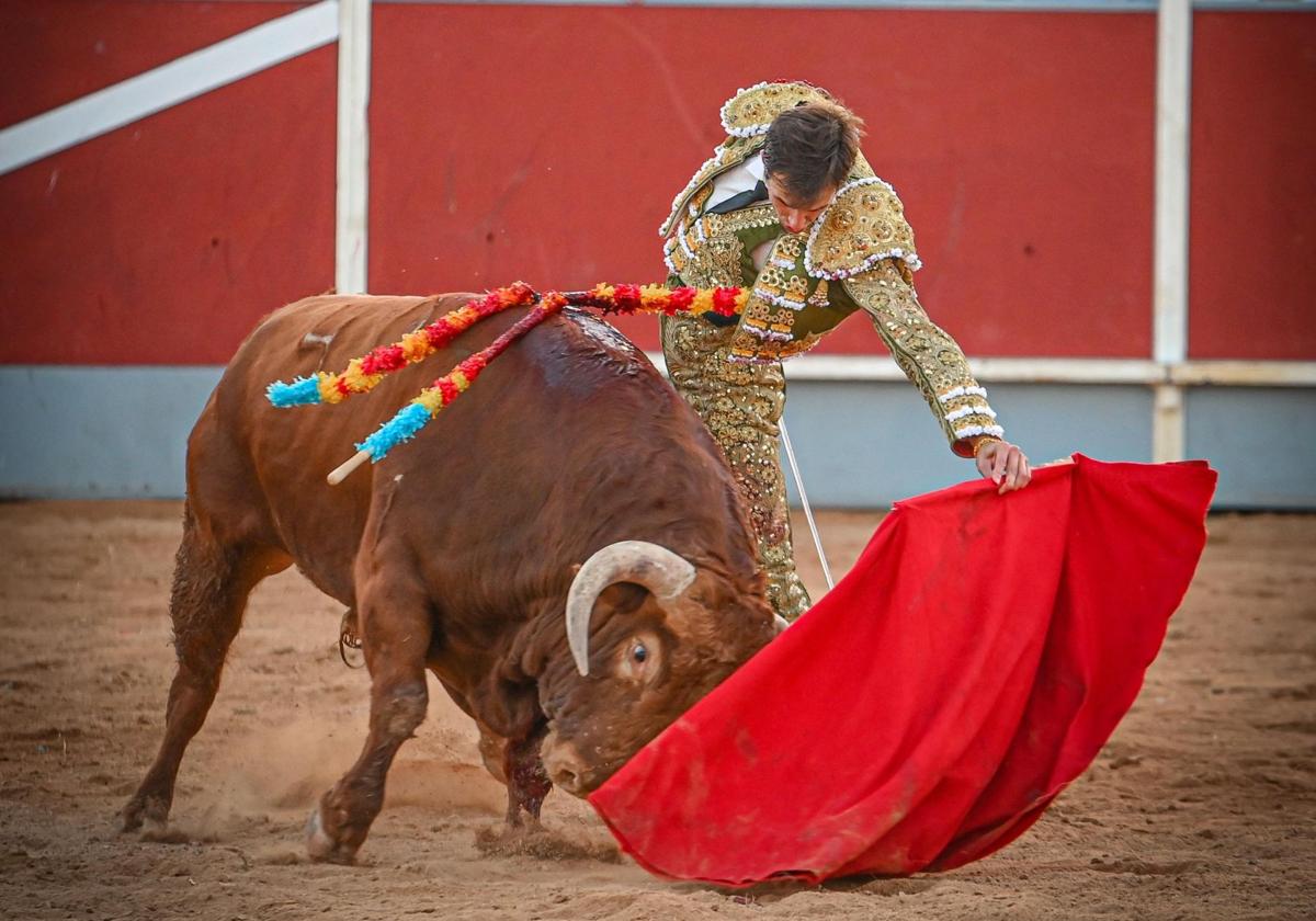 Navalón exhibió abundante repertorio.