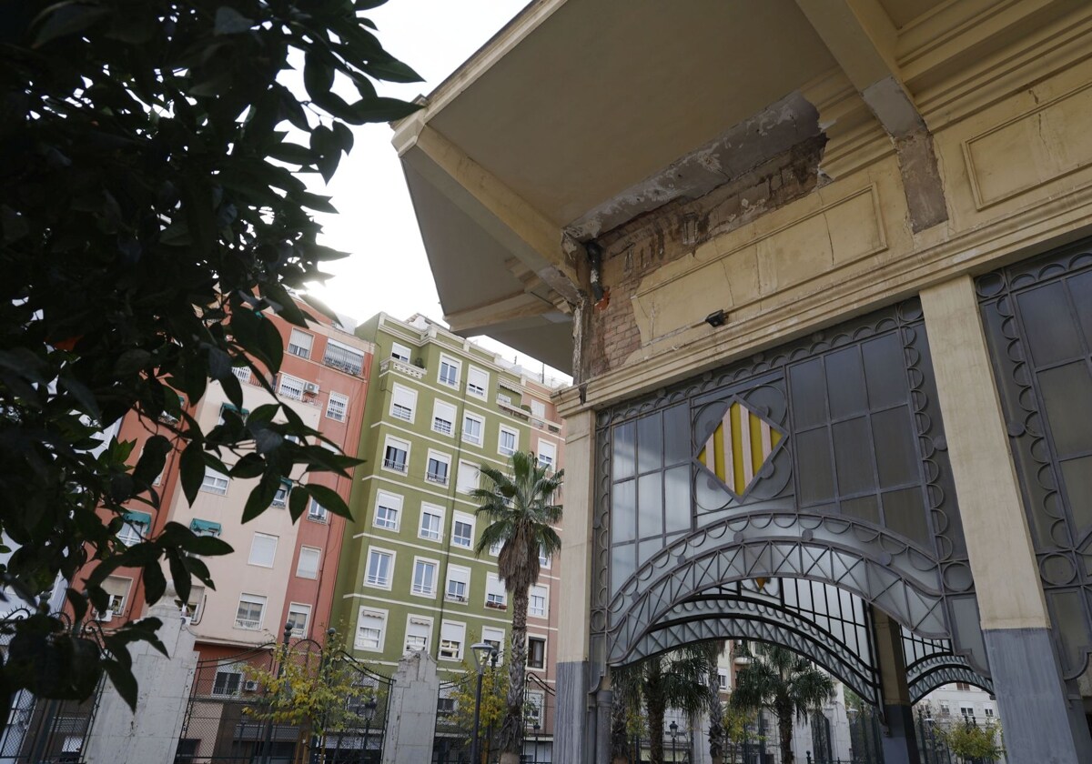 El Ayuntamiento de Valencia destinará 1,8 millones para rehabilitar el edificio del complejo de Abastos 