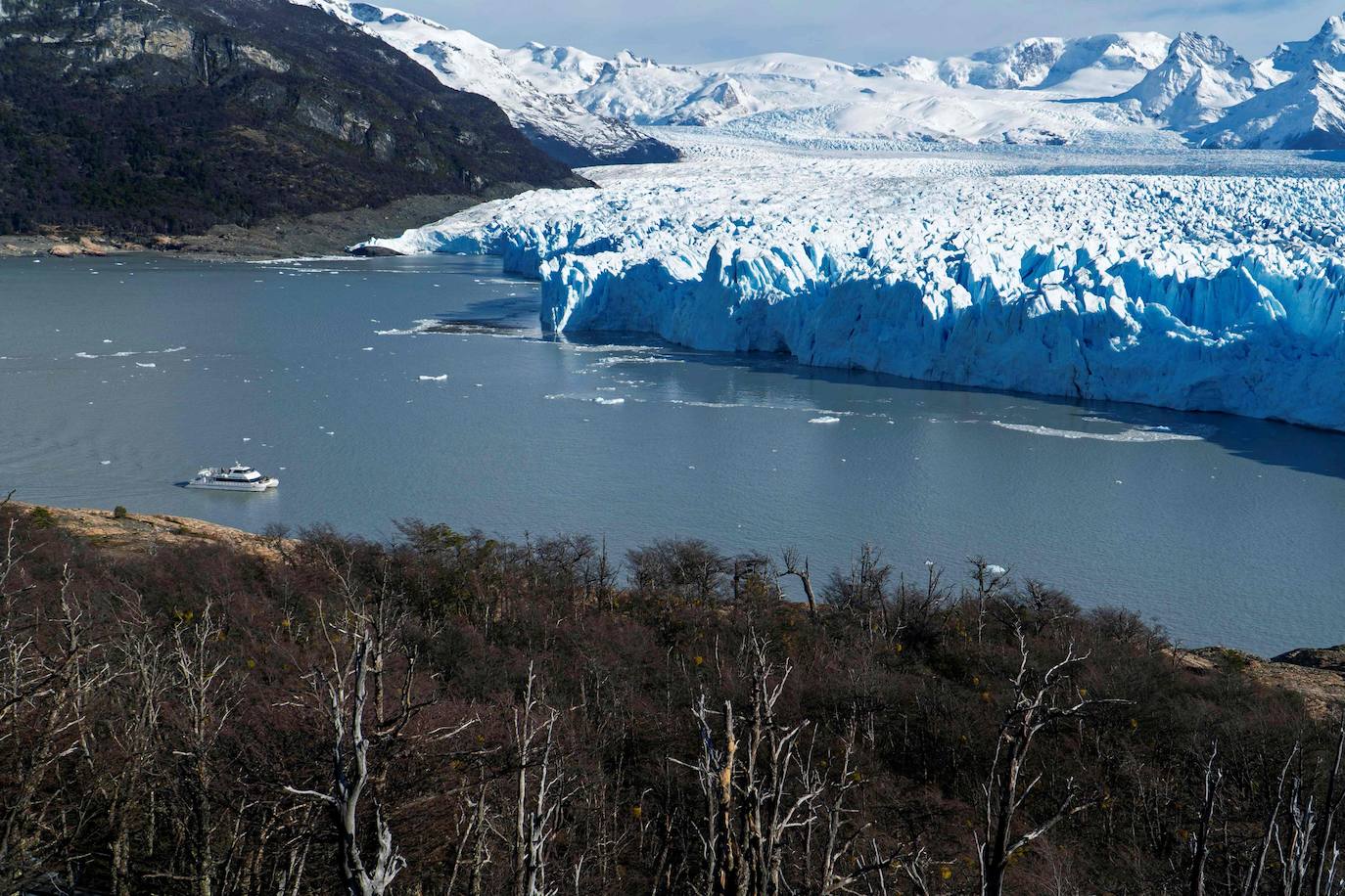 Competición extrema entre los témpanos del glaciar Perito Moreno