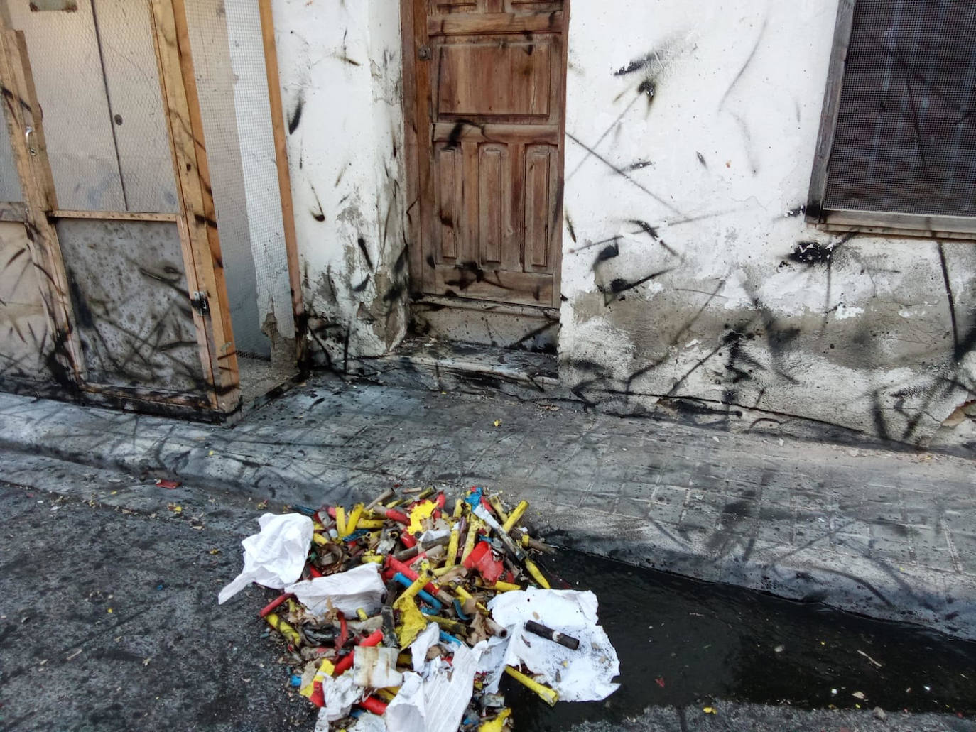 Fotos: Vecinos de Bétera denunciarán los daños causados por la coetà