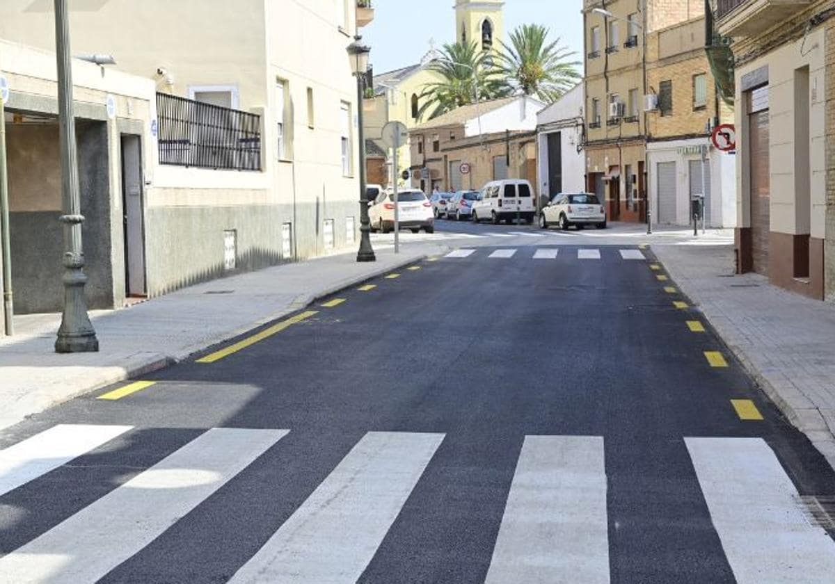 El Ayuntamiento invierte 1,1 millones de euros en asfaltar y reurbanizar las pedanías de Valencia 