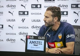 Rubén Baraja, durante una rueda de prensa.