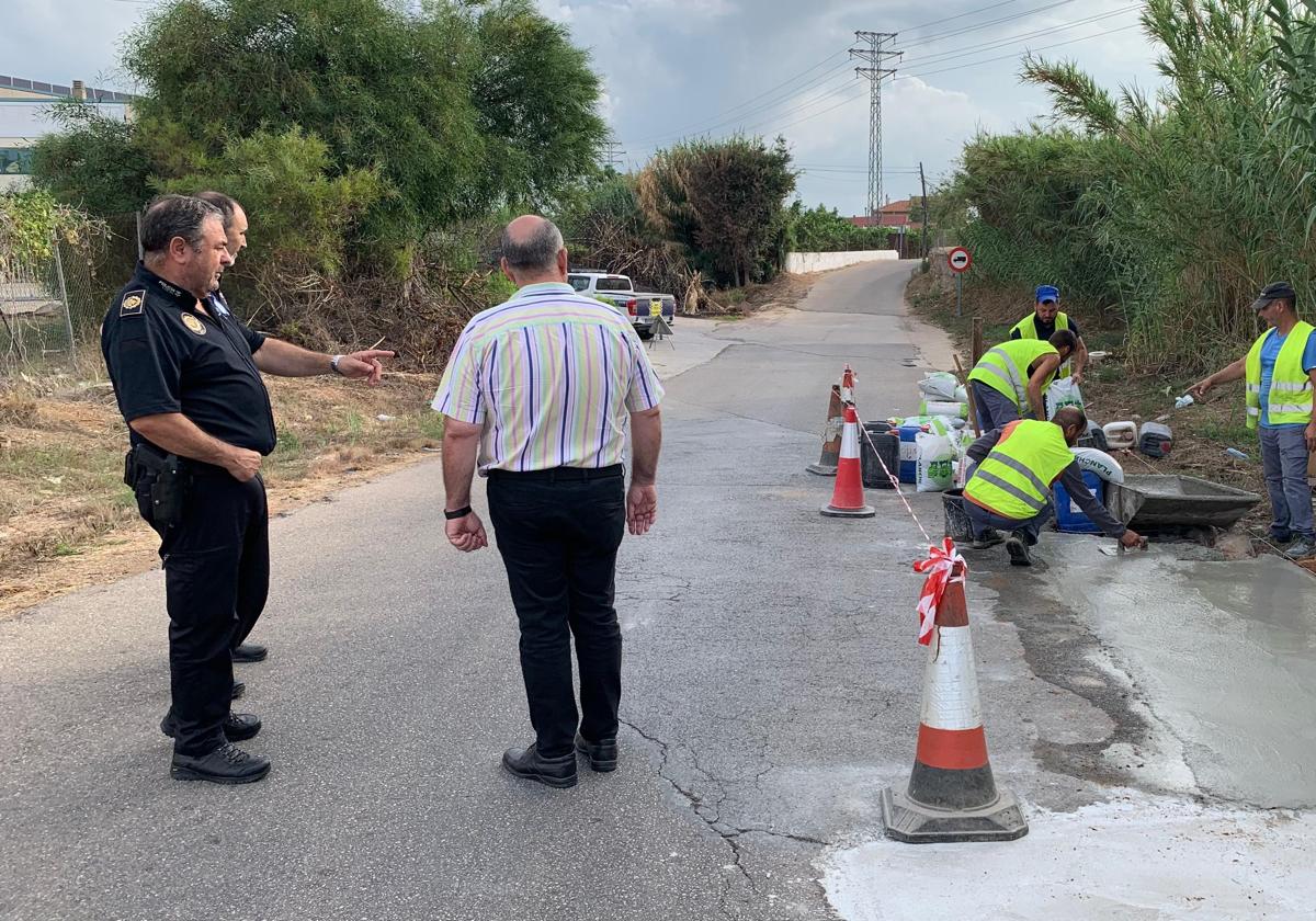 Alzira comprueba el estado de los barrancos y caminos rurales