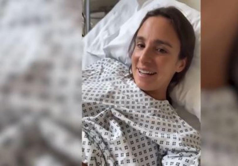 Una de las mellizas de Marta Pombo, en la UCI