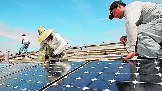 La Fiscalía ve indicios de delito ambiental en la fragmentación de la megaplanta fotovoltaica de Los Serranos