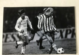 En la foto, Arnesen en el partido contra el IFK.