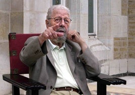 Imagen del director Luis García Berlanga.