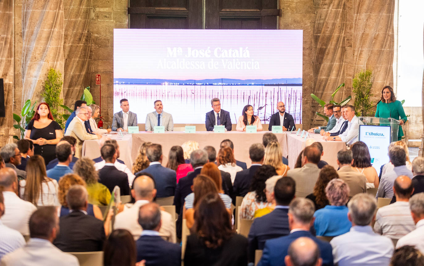 Fotos de la reunión de alcaldes para pedir que la Albufera sea Reserva de la Biosfera