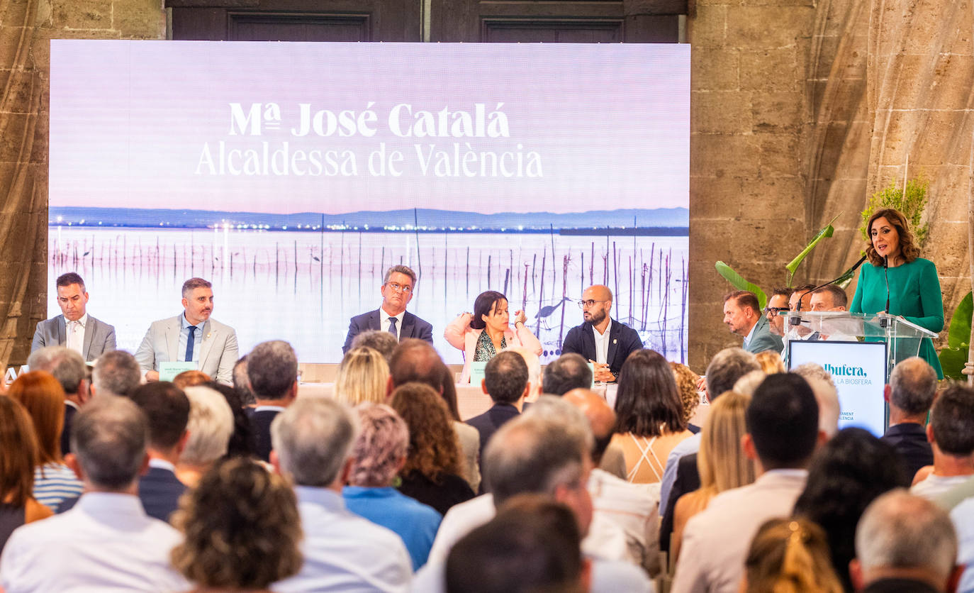 Fotos de la reunión de alcaldes para pedir que la Albufera sea Reserva de la Biosfera