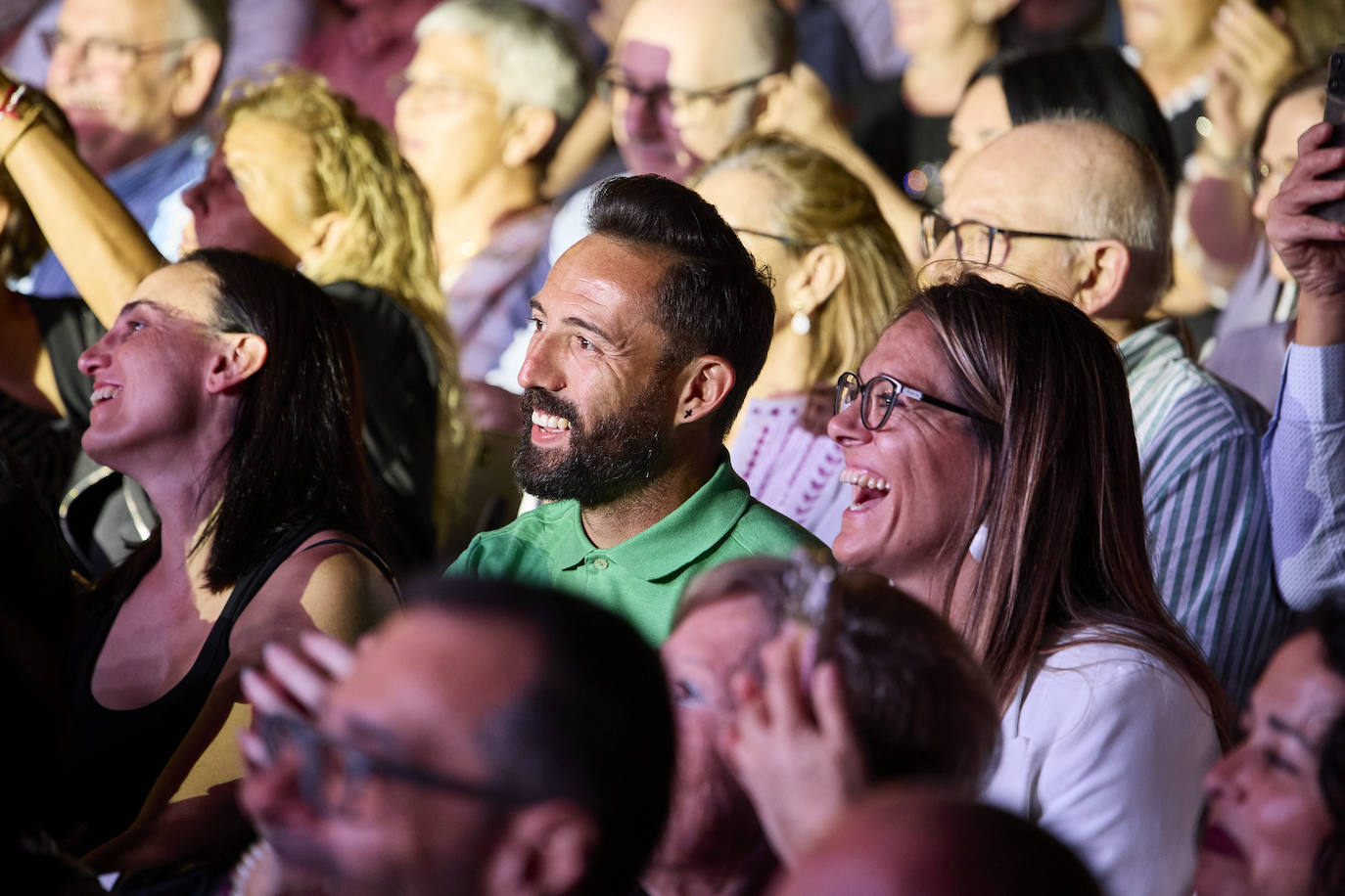 Raphael enamora a Valencia en otra &#039;gran noche&#039;