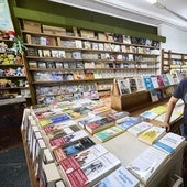 Librería Izquierdo dice adiós tras casi medio siglo en el centro de Valencia