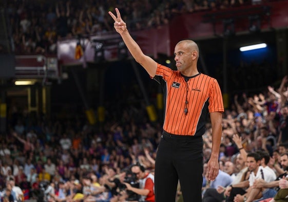 Fernando Calatrava, durante un partido en el Palau Blaugrana.