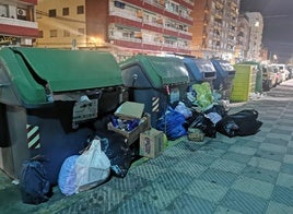 Contenedores en el Puerto de Sagunto.