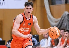 Sergio De Larrea, durante un partido.