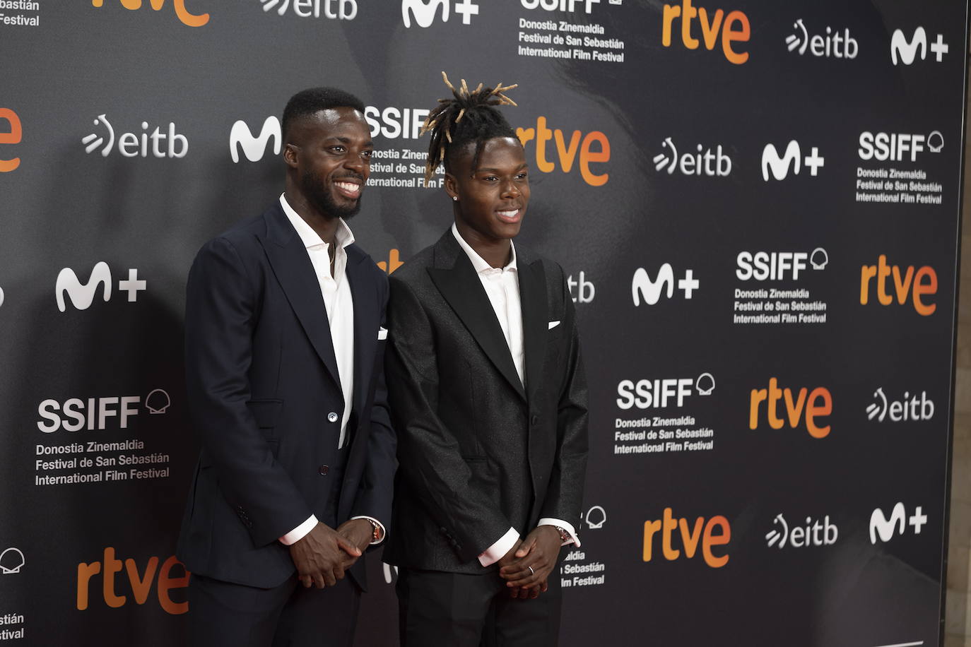 La alfombra roja del Festival de Cine de San Sebastián se llena de estrellas