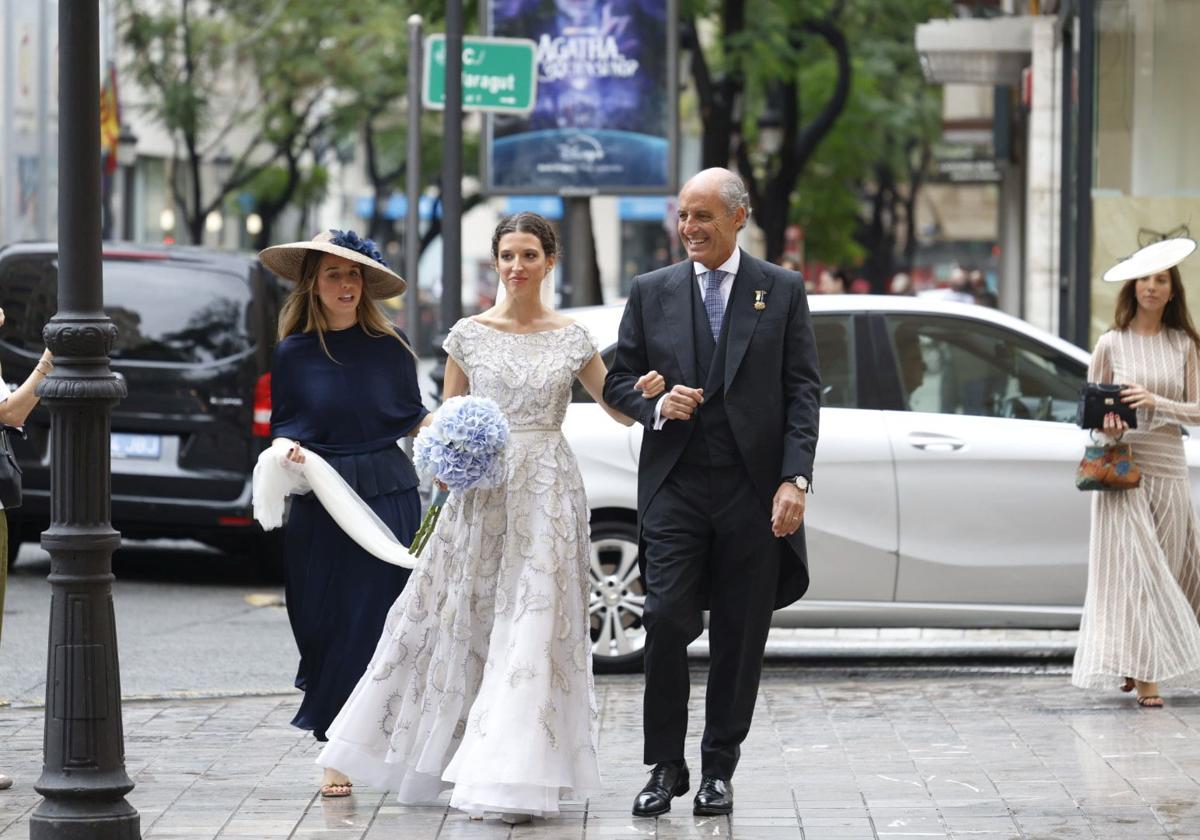 Todos los detalles de la boda de Isa Camps y Giovanni Bonavera en Valencia