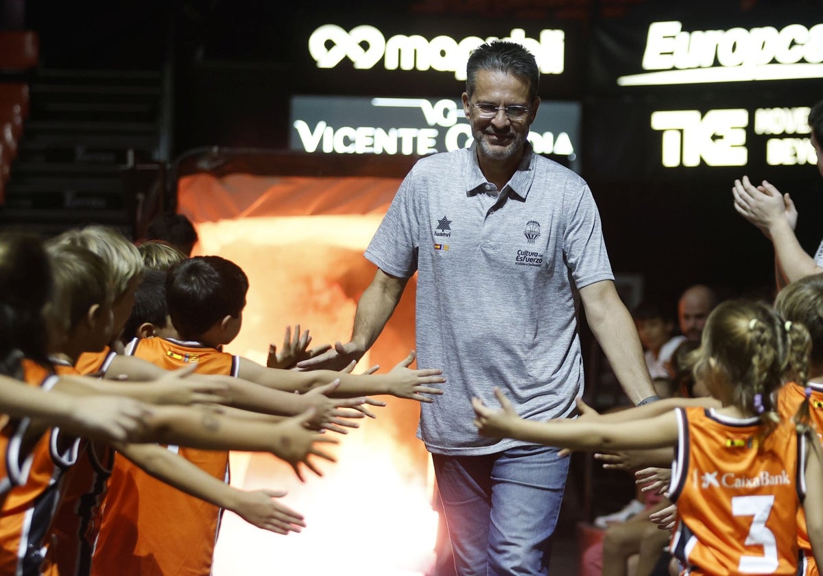 Pedro Martínez, en al presentación del Valencia Basket.