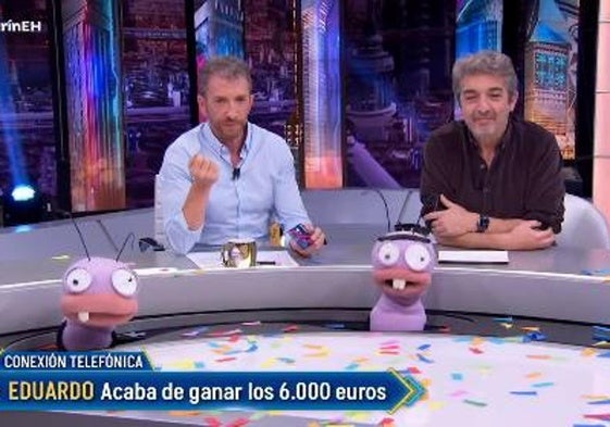 Pablo Motos junto a Darín en el programa.