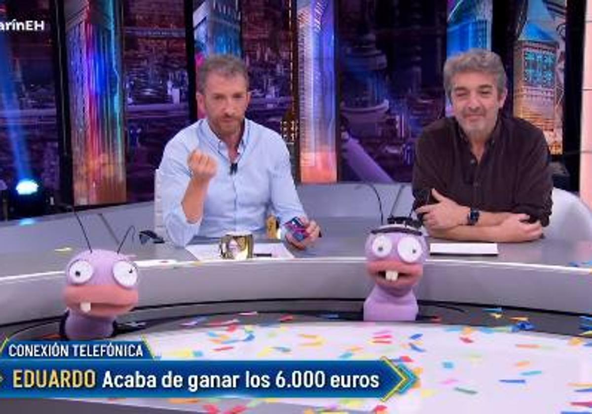 Pablo Motos junto a Darín en el programa.