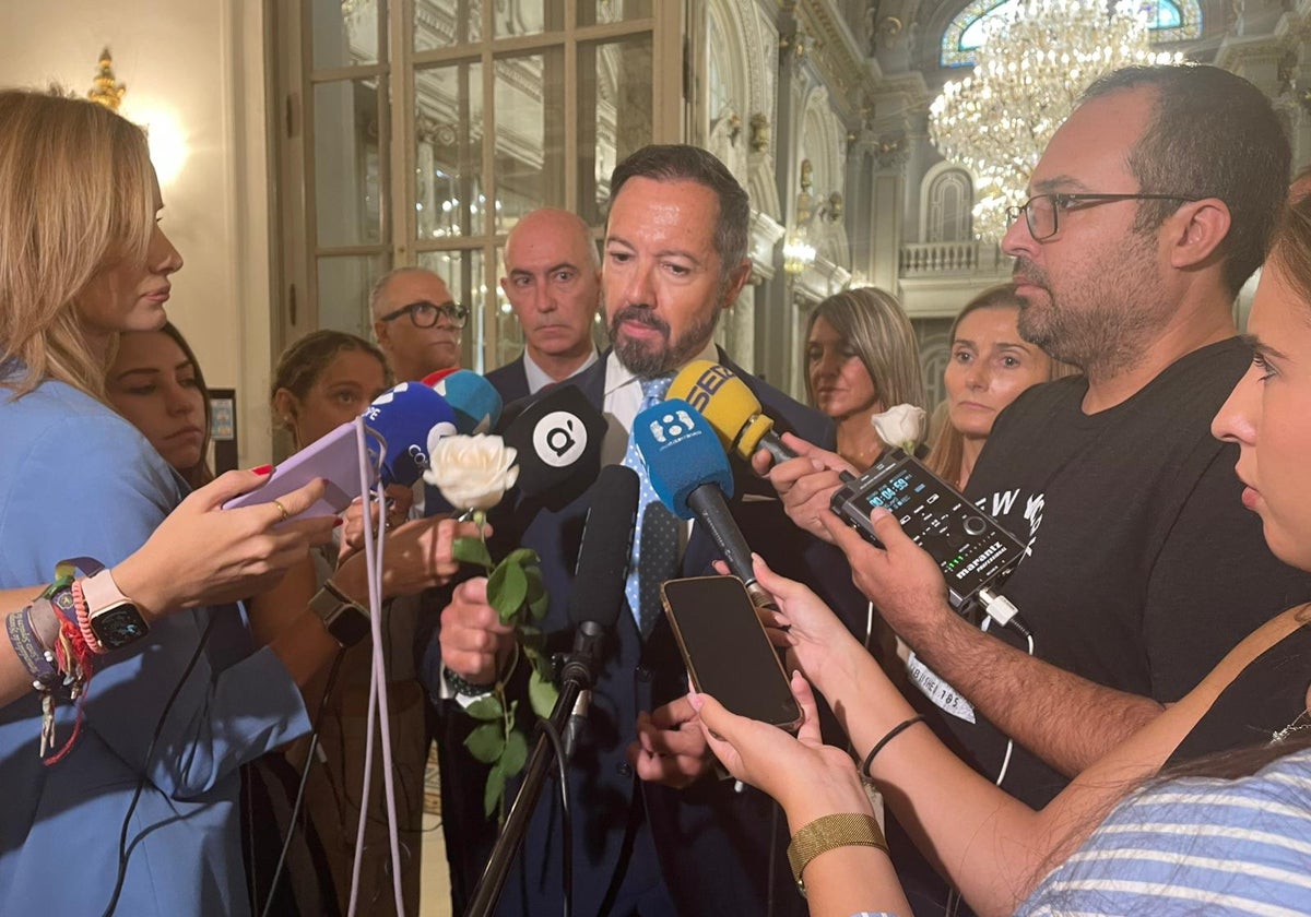 Badenas, durante su comparecencia ante los medios este miércoles.