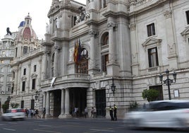 Fachada del Ayuntamiento de Valencia.