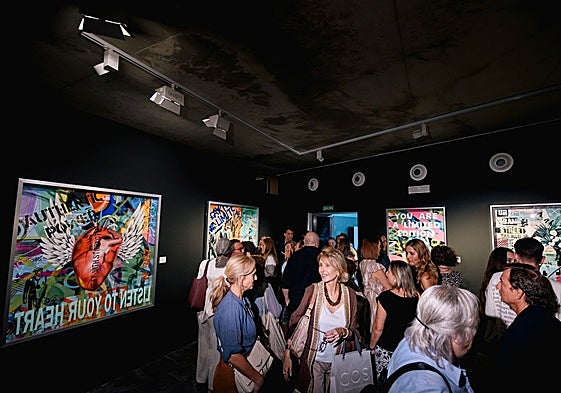 La exposición 'Be Yourself', de Virginia Kelle, se podrá ver en la sala Jerónima Galés del MuVIM hasta el 3 de noviembre.