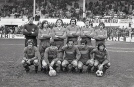 Alineación del Valencia que empató a uno con la Real Sociedad en el desaparecido campo de Atocha en la temporada 75-76. De pie: Balaguer, Tirapu, Jesús Martínez, Barrachina, Cordero, Cerveró. Agachados: Rep, Saura, Quino, Planelles, San Cayetano.