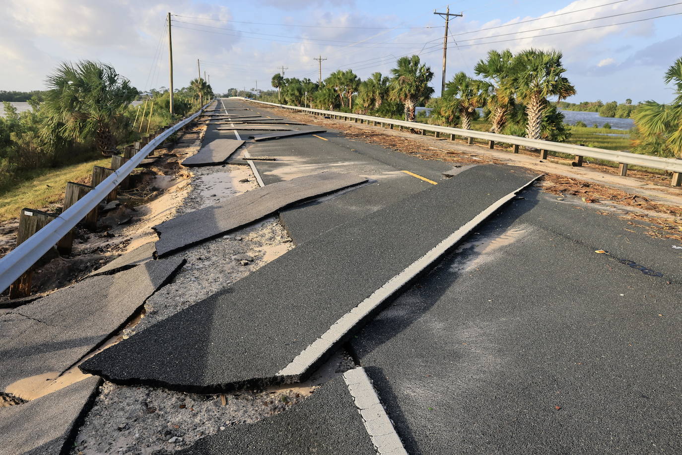 Fotos: el huracán Helene deja varios muertos y un reguero de destrucción en Estados Unidos