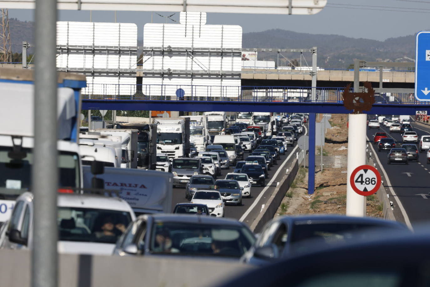 Fotos del atasco en las carreteras de Valencia