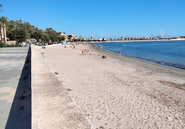 ¿Qué hay debajo de la arena de la playa?