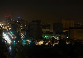 Apagón de luz en el barrio de Campanar (Valencia), imagen de archivo.