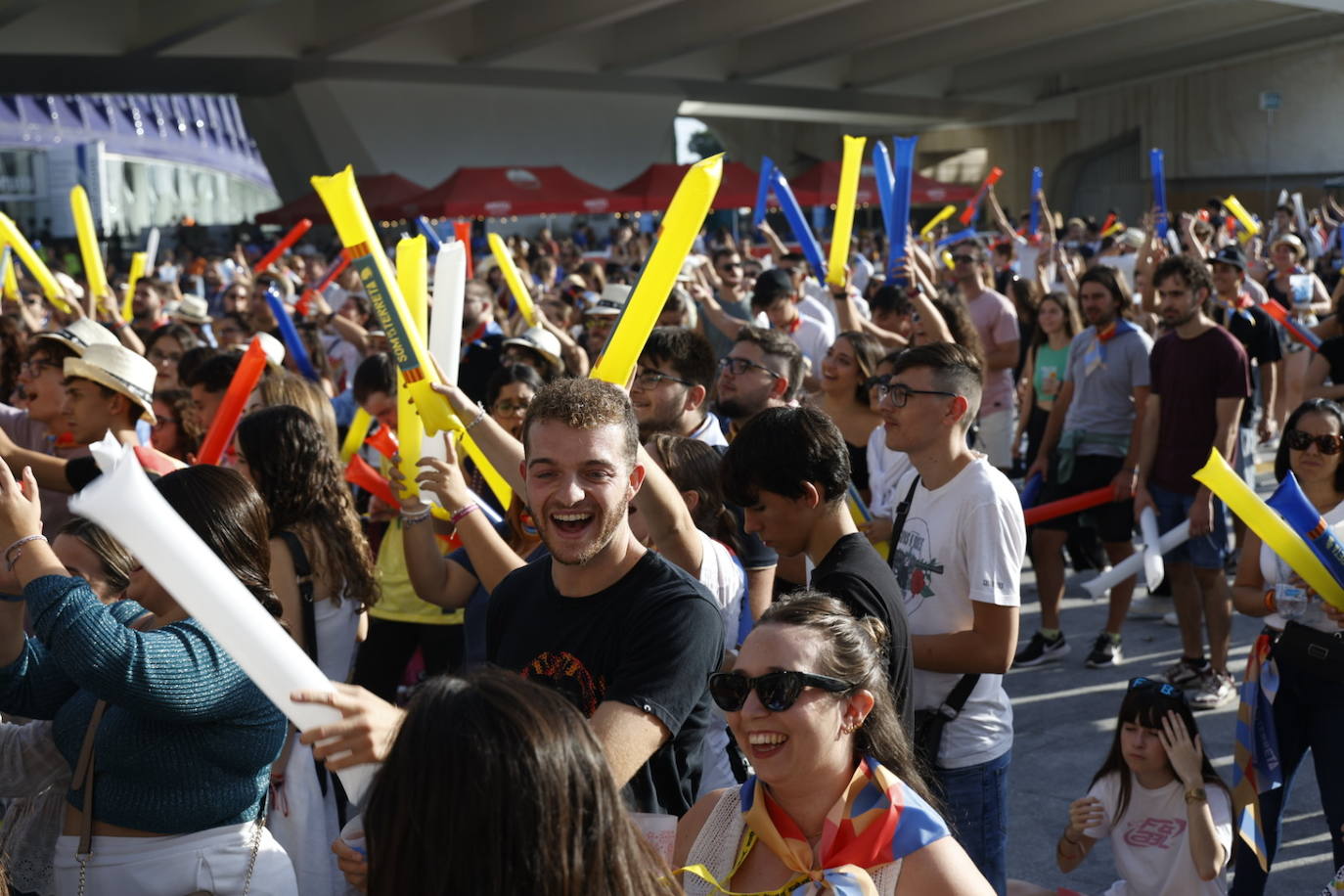 El festival &#039;Som de la terreta&#039; pone a bailar a la Ciudad de las Artes