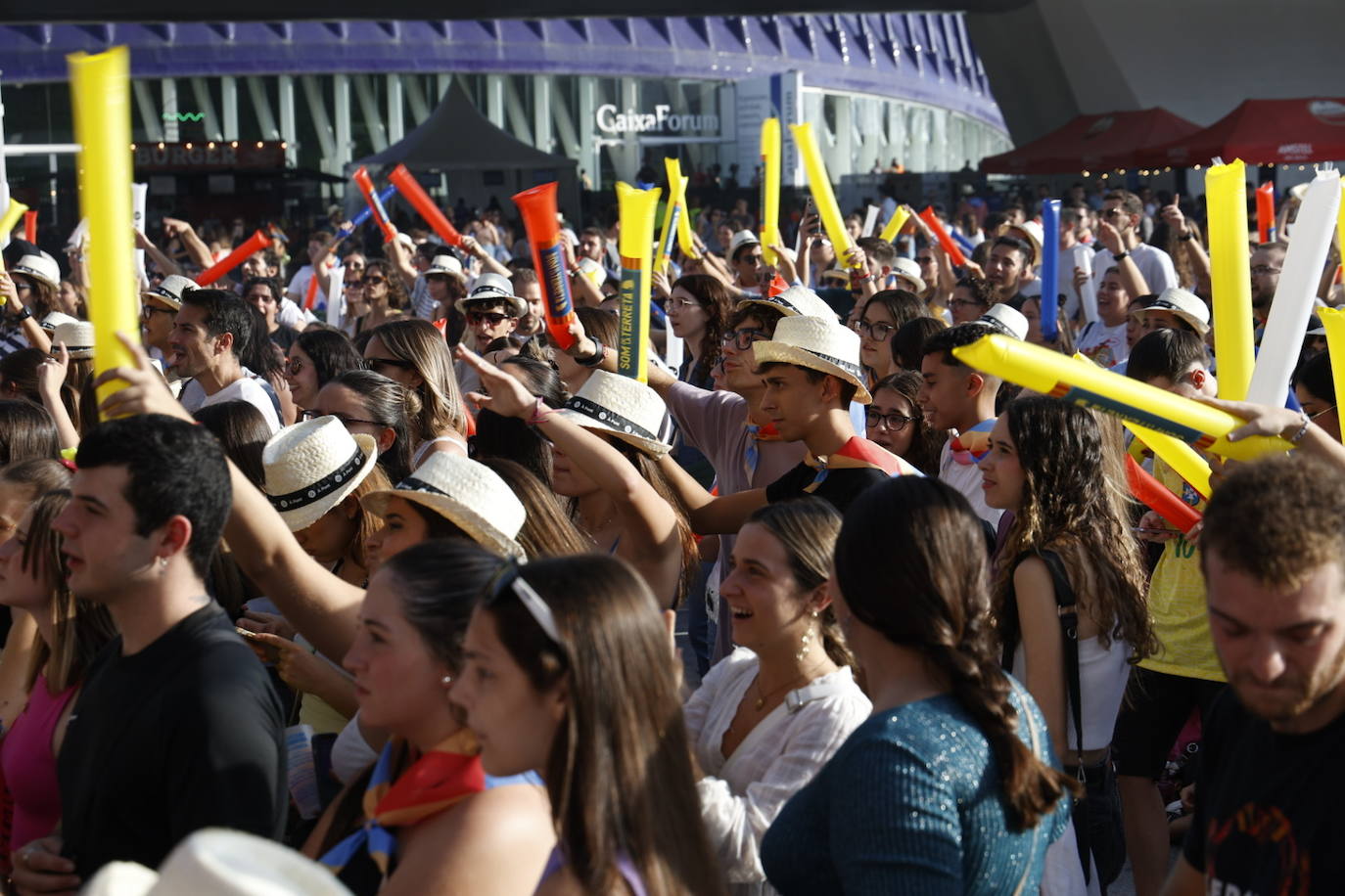 El festival &#039;Som de la terreta&#039; pone a bailar a la Ciudad de las Artes