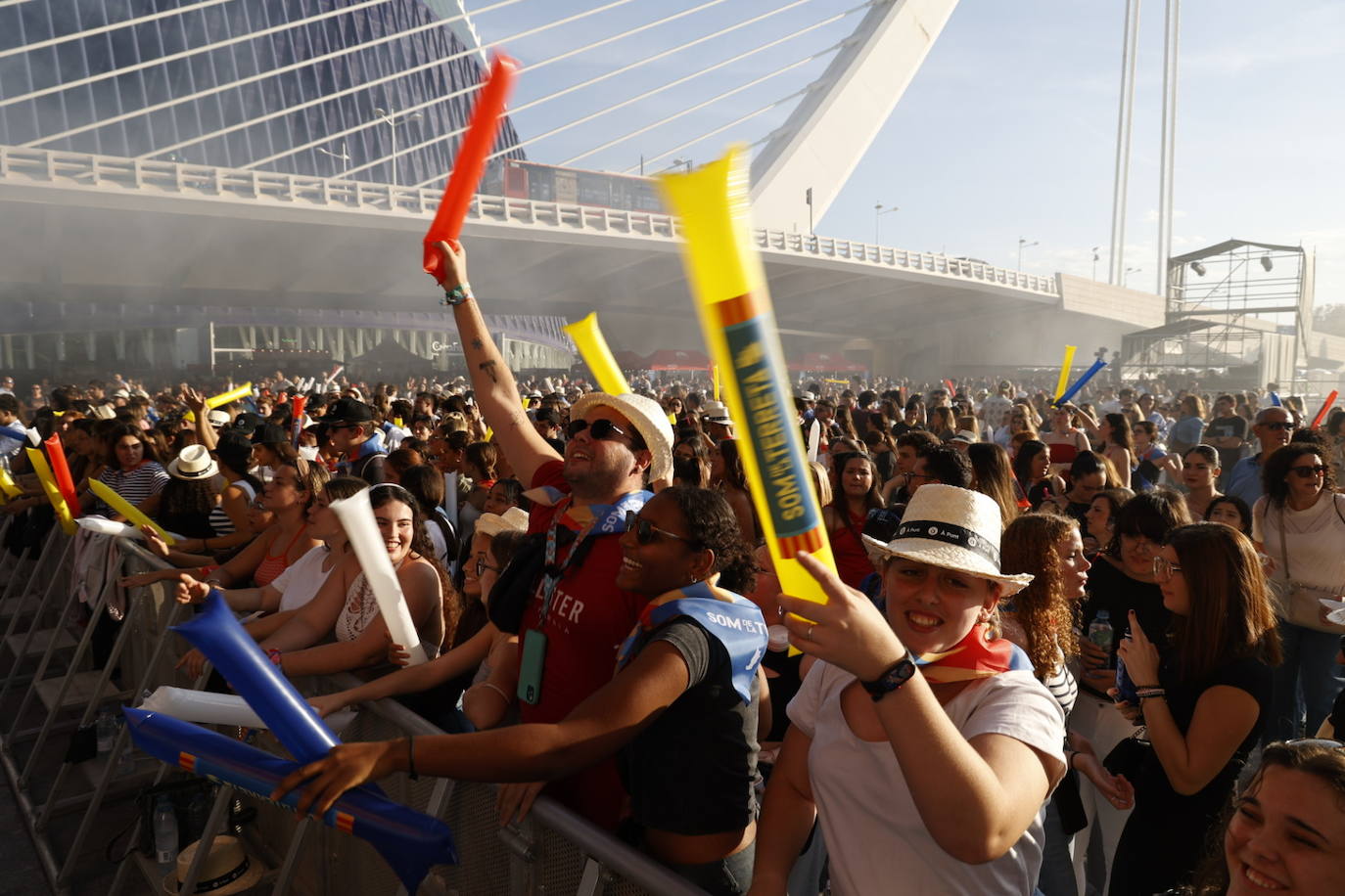 El festival &#039;Som de la terreta&#039; pone a bailar a la Ciudad de las Artes