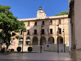 El Ayuntamiento de Dénia.